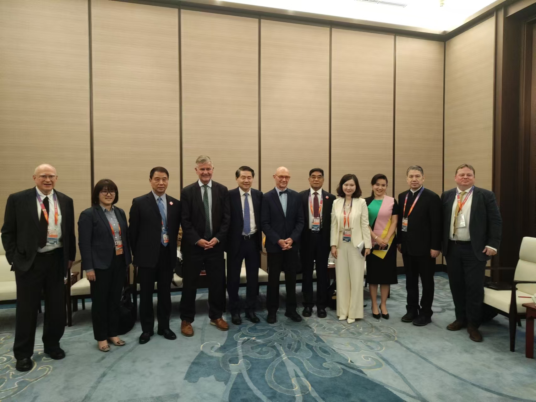 318671ae03decc6f1249d3622c3a999.jpg 318671ae03decc6f1249d3622c3a999.jpg